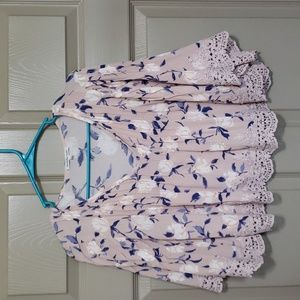 Charlotte Russe boho lace v-neck crop rayon top size extra small